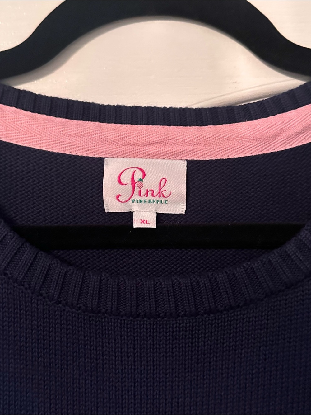 Pink Pineapple Kennebunkport Navy/Pink Sweater-New, size XL - Picture 2 of 3